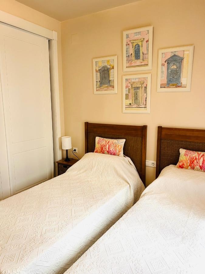 Marina II Apartment Huelva Bagian luar foto