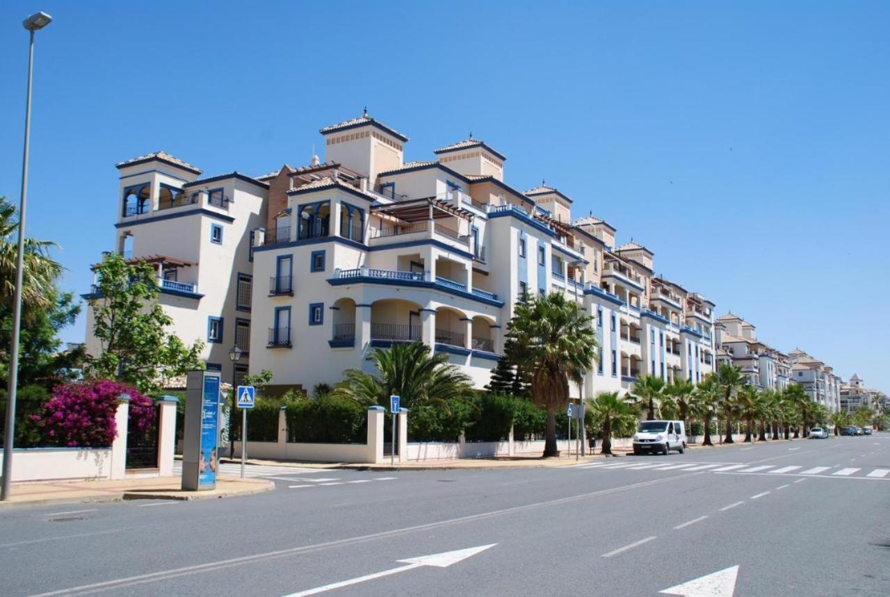Marina II Apartment Huelva Bagian luar foto